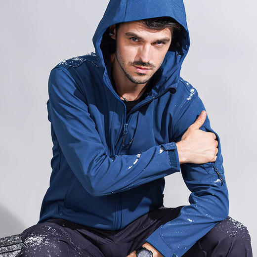 【硬核科技三防 强悍军工品质】鹰爪行动科技功能外套全新软壳冲锋衣plus 抓绒保暖 锁温防水 优选 新国货 商品图3