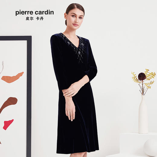 皮尔卡丹女装专柜正品蓝色V领镶钻丝绒连衣裙商场同款P93DL13N0
 商品图1