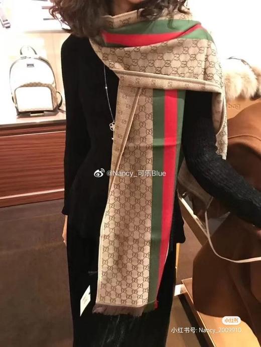价值3250！真货！G家2020新款羊毛双G印花红绿织带披肩围巾70cm*200cm 男女同款 柔软舒适 低调奢华 春秋冬三季可用 百搭不过时 商品图3