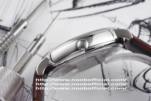 N新品 颜值巅峰IWC旗下最耀眼的明星，万国长动能专家全新的柏涛菲诺八日链腕表【表壳】316L精钢表壳，打磨抛光非常圆润，后盖编码一表一号（绝不重复） 商品图12