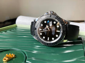 劳力士ROLEX银游艇名仕型 42mm 搭载改Cal.3235全自动机械机芯 蓝游丝 蓝宝石镜面