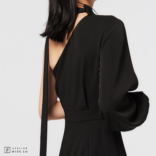 【我说了算】AtelierMissLu设计师黑色微光泽斜肩单袖阔腿连体裤/0000058 商品图4