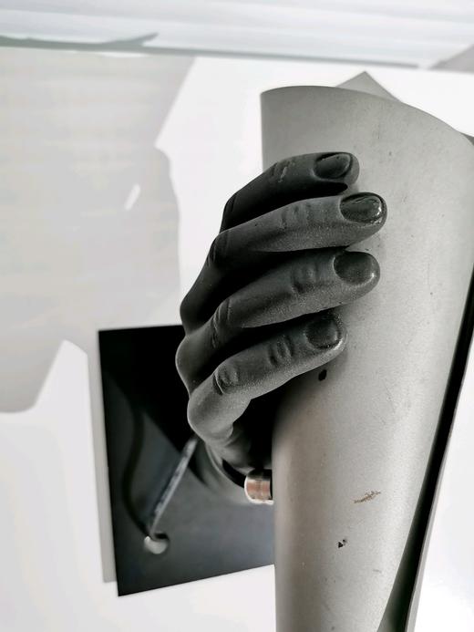 意大利中古1991年手型壁灯一对 岩灰色 商品图3