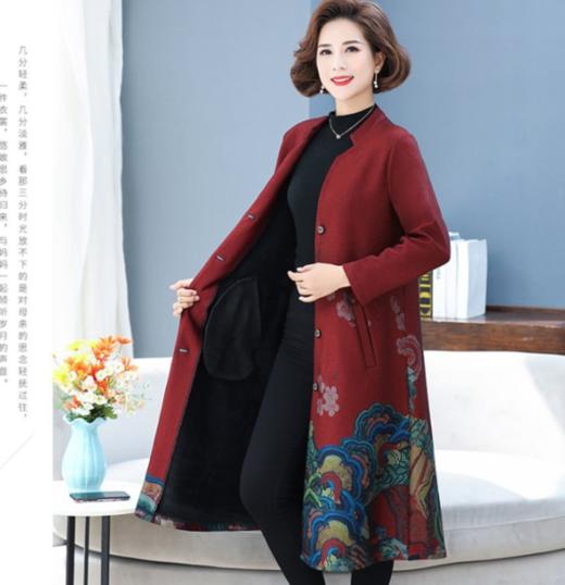 新款加绒定位花风衣 商品图4