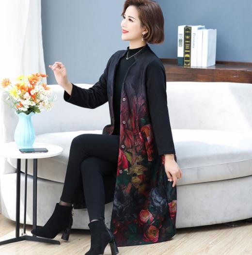 新款加绒定位花风衣 商品图1