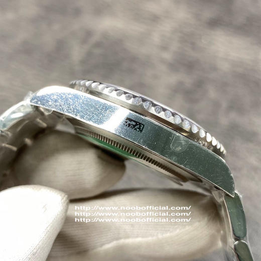 VR超级新品 GMT格林尼治II奢华的另一个新高度 完美复刻还原劳力 士格林尼治型II的密镶钻款——116759系列 商品图14