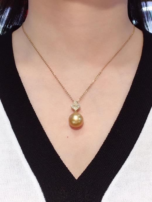 金珠吊坠天然南洋珍珠吊坠18k金钻石镶嵌珠子正圆强光极微瑕颜色好