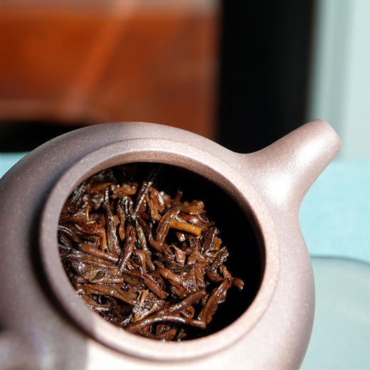 伴手茶礼 2020新品 六出纷霏 普洱熟茶 六瓣茶礼 一瓣一泡  6*30克/盒 天威德成出品 商品图8