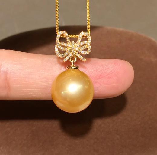 天然南洋珍珠吊坠18k金钻石镶嵌珠子1314mm近正圆极微瑕佩戴简约大方