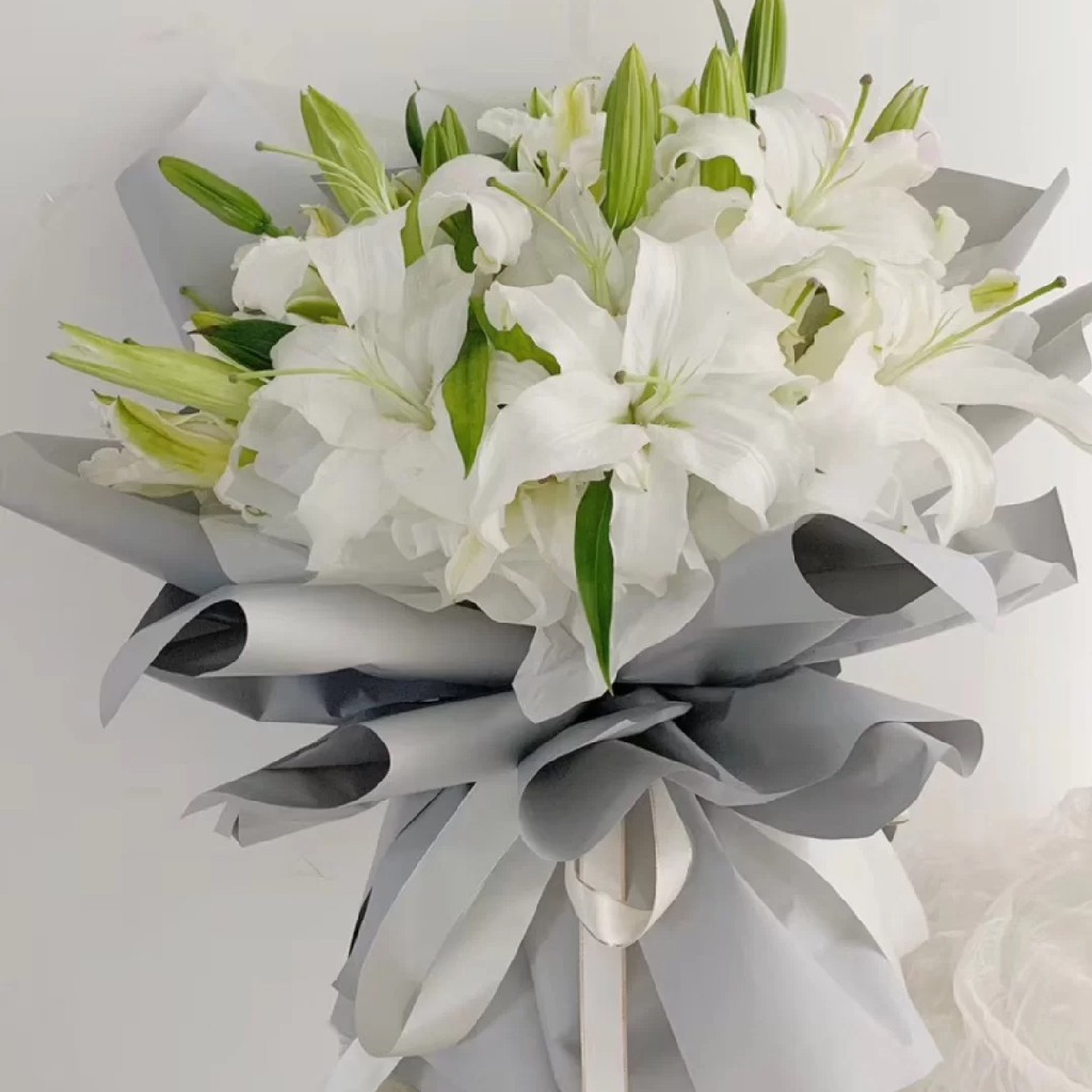 《纯净》白百合花束