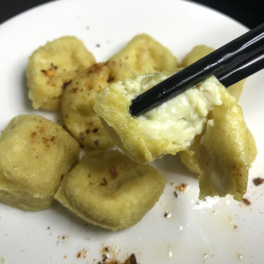 顺丰包邮！舌尖上的石屏包浆豆腐 550g/盒 外焦里嫩口口爆浆 煎、烤、炸 一口爆浆 商品图6