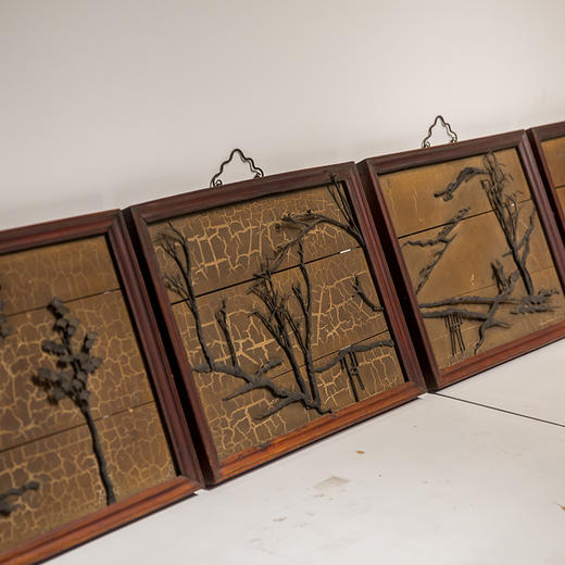 清代  漆地“铁树开花”挂屏（一套四件） 商品图1