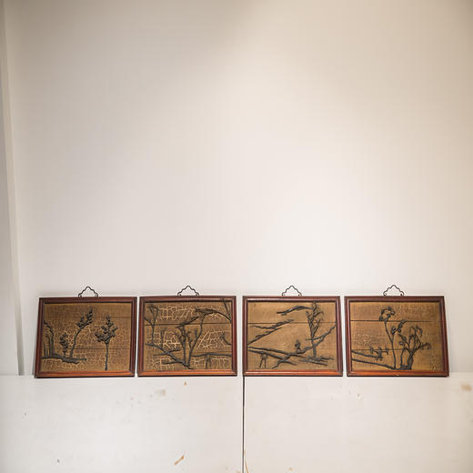 清代  漆地“铁树开花”挂屏（一套四件） 商品图0