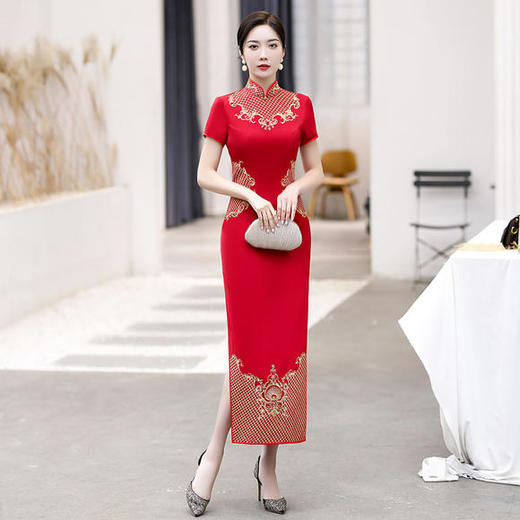 GSJ-6347新款复古优雅刺绣改良仿醋酸旗袍 商品图1