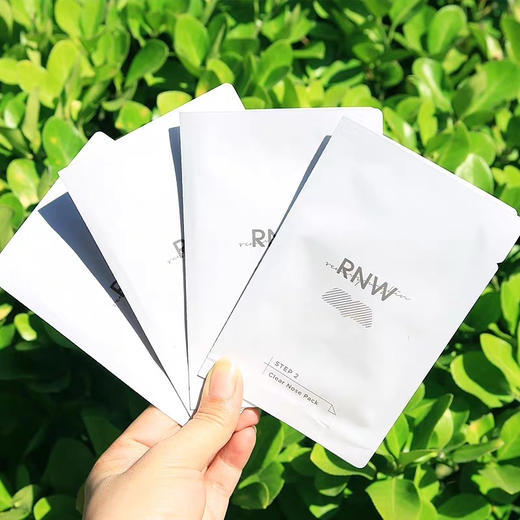 韩国RNW鼻膜贴 商品图1