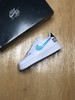 独家实拍[正确夜光] Nike Air Force 1 '07 LV8"Good Game"电玩英雄联盟S10限量白炫彩镭射魔术贴空军一号 商品缩略图2
