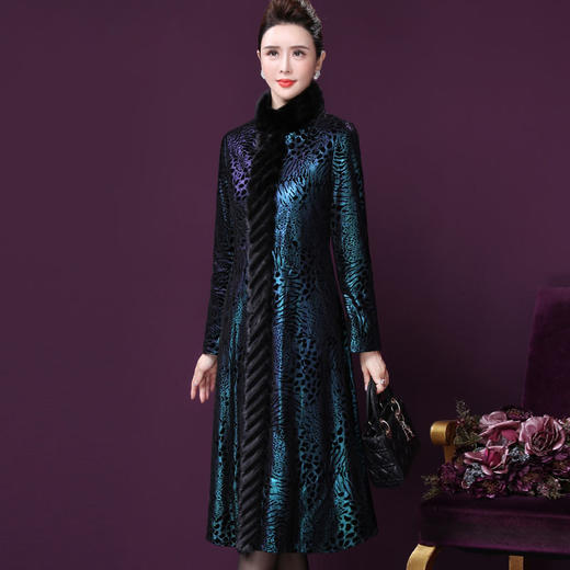 WXY-W-ME-19888W阔太太绵羊皮大衣女2020冬新款海宁真皮轻奢水貂毛领羽绒服 商品图1