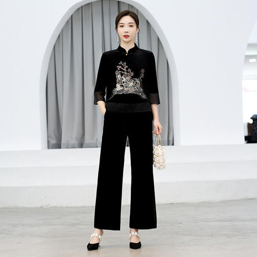 ZA-9803秋冬新款金丝绒刺绣改良版套装旗袍 商品图1