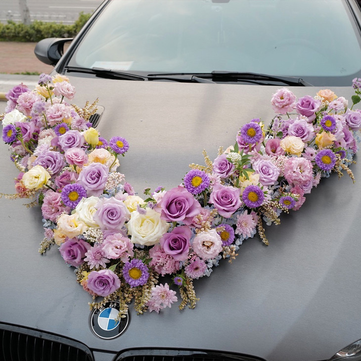 新郎新娘结婚接亲主婚车鲜花装饰搭配手捧花婚车花车花饰套餐结婚新人