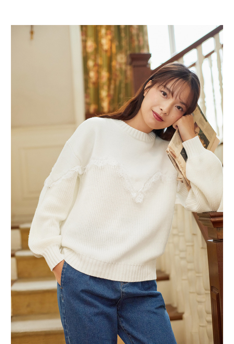 茵曼白色毛衣女2020冬新款拼接蕾丝灯笼袖套头可爱圆领长袖针织衫