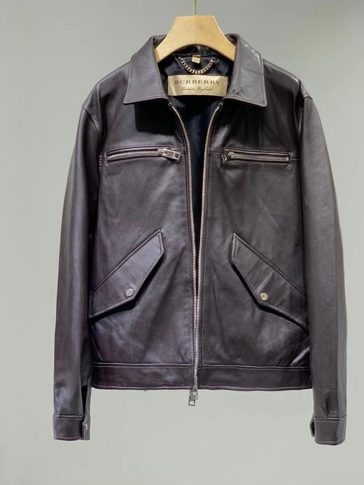 点此购买巴宝莉男款小羊皮便装皮衣十一161677