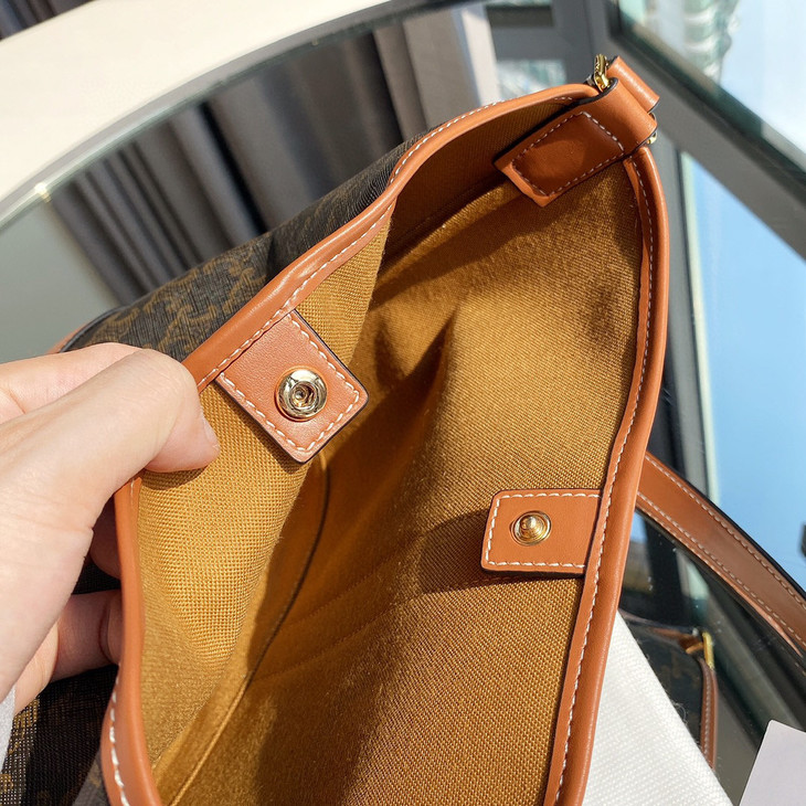 celine赛琳凯旋门老花系列水桶包国外进口专用面料渠道代工出品