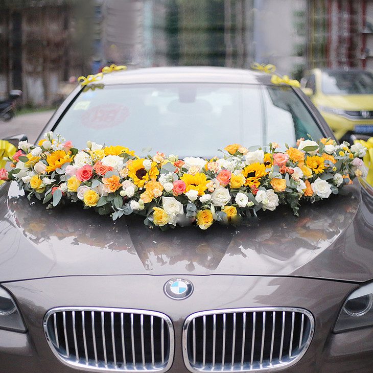 新郎新娘结婚接亲主婚车鲜花装饰搭配手捧花婚车花车花饰套餐结婚新人