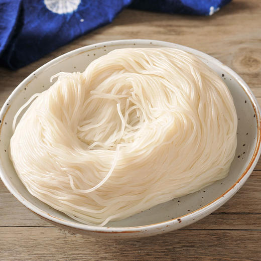 云南石屏半干米线米香纯正软糯可口劲道爽口爽滑回甜真空包装