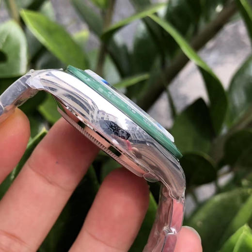 改装迪绿面 红面 史无前例改装[得意]【高品质】 薄“13.5mm”计时功能正常使用劳力士迪通拿新品 灰白金迪 全玫瑰金迪 黄金迪 绿金迪 钢迪 余文乐同款 冰蓝迪 熊猫迪 商品图12
