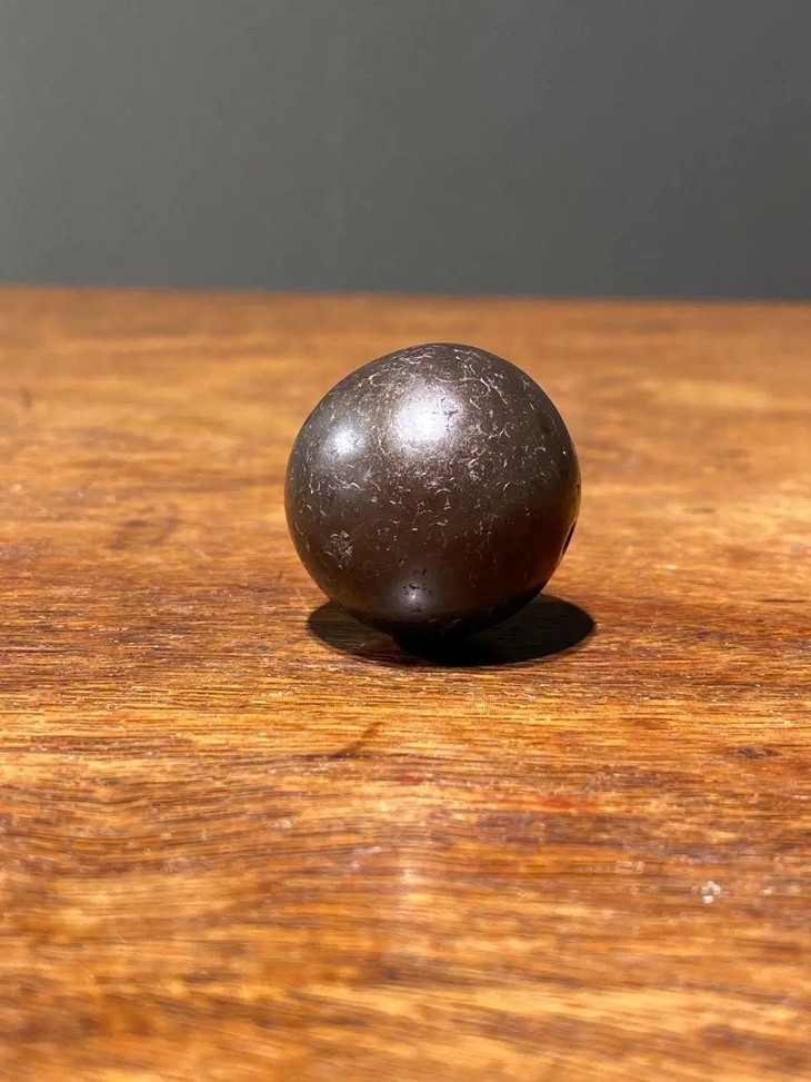 深褐色玛瑙大圆珠顺丰包邮