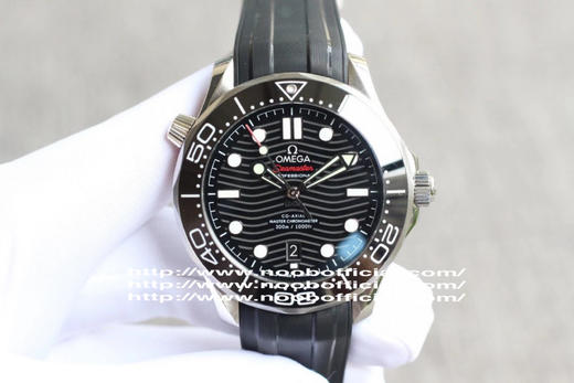 VS厂OMEGA欧米茄SEAMASTER海马系列海洋宇宙300米300m同轴·至臻天文台表42毫米42mm潜水表210.30.42.20.01.001精钢拉丝表壳局部抛光处理 商品图0
