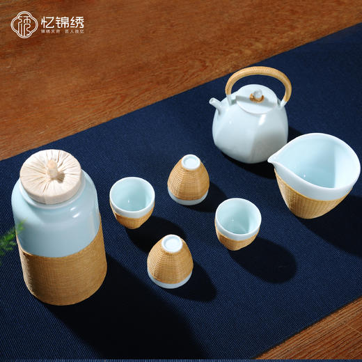 竹丝扣瓷-提梁粉青八头茶具（精编） 商品图0