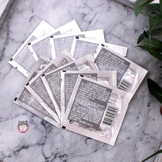 10片打包！ 兰蔻二代小黑瓶精华肌底液1ml面部抗氧化修护新款小样JPY带授权招加盟代理 商品图1