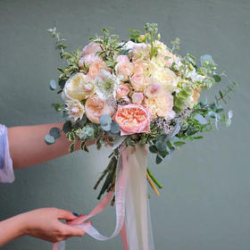 【最美爱情】高端大气款手捧花束