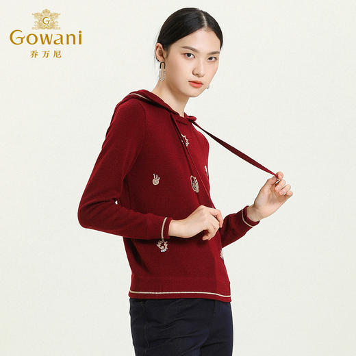 乔万尼秋冬新款短款连帽卫衣套头毛衫重磅钉珠工艺精致复古上衣ES4M386 商品图2