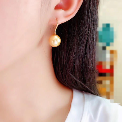 金珠耳环越简单越百搭好看天然南洋珍珠耳环经典耳勾款18k金钻石镶嵌