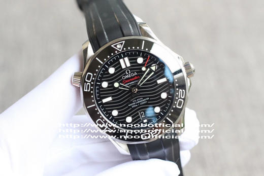 VS厂OMEGA欧米茄SEAMASTER海马系列海洋宇宙300米300m同轴·至臻天文台表42毫米42mm潜水表210.30.42.20.01.001精钢拉丝表壳局部抛光处理 商品图3
