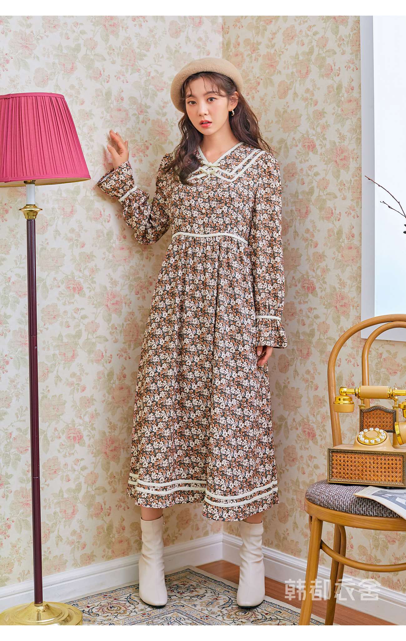 韩都衣舍2021春新款女装拼接蕾丝v领碎花长袖中长款连衣裙re5221