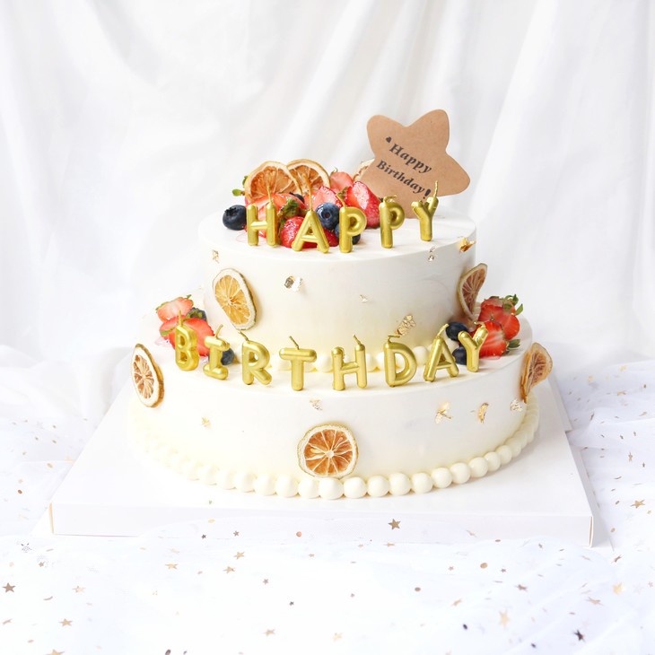 双层蛋糕白色恋曲45磅起自提返红包