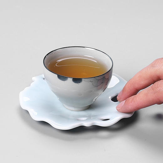 茶道配件-陶瓷杯垫-残荷杯垫 商品图1