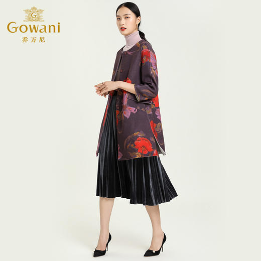 乔万尼冬季新款中长款重磅羊毛大衣时尚印花圆领九分袖大衣外套女E164A037 商品图2