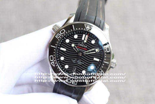 VS厂OMEGA欧米茄SEAMASTER海马系列海洋宇宙300米300m同轴·至臻天文台表42毫米42mm潜水表210.30.42.20.01.001精钢拉丝表壳局部抛光处理 商品图4