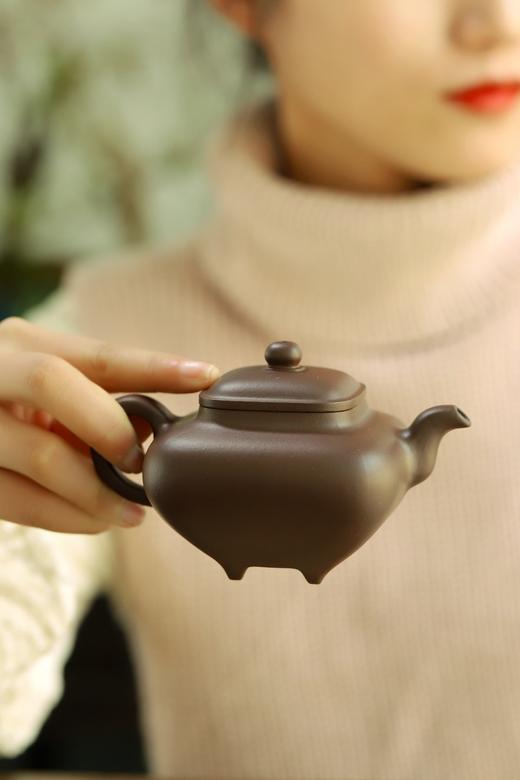 紫砂壶传炉徐军制原矿紫茄泥225cc9孔