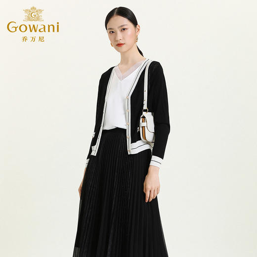 乔万尼秋季新款小香风气质V领针织开衫拼接色百搭设计感外套ES3M589 商品图2