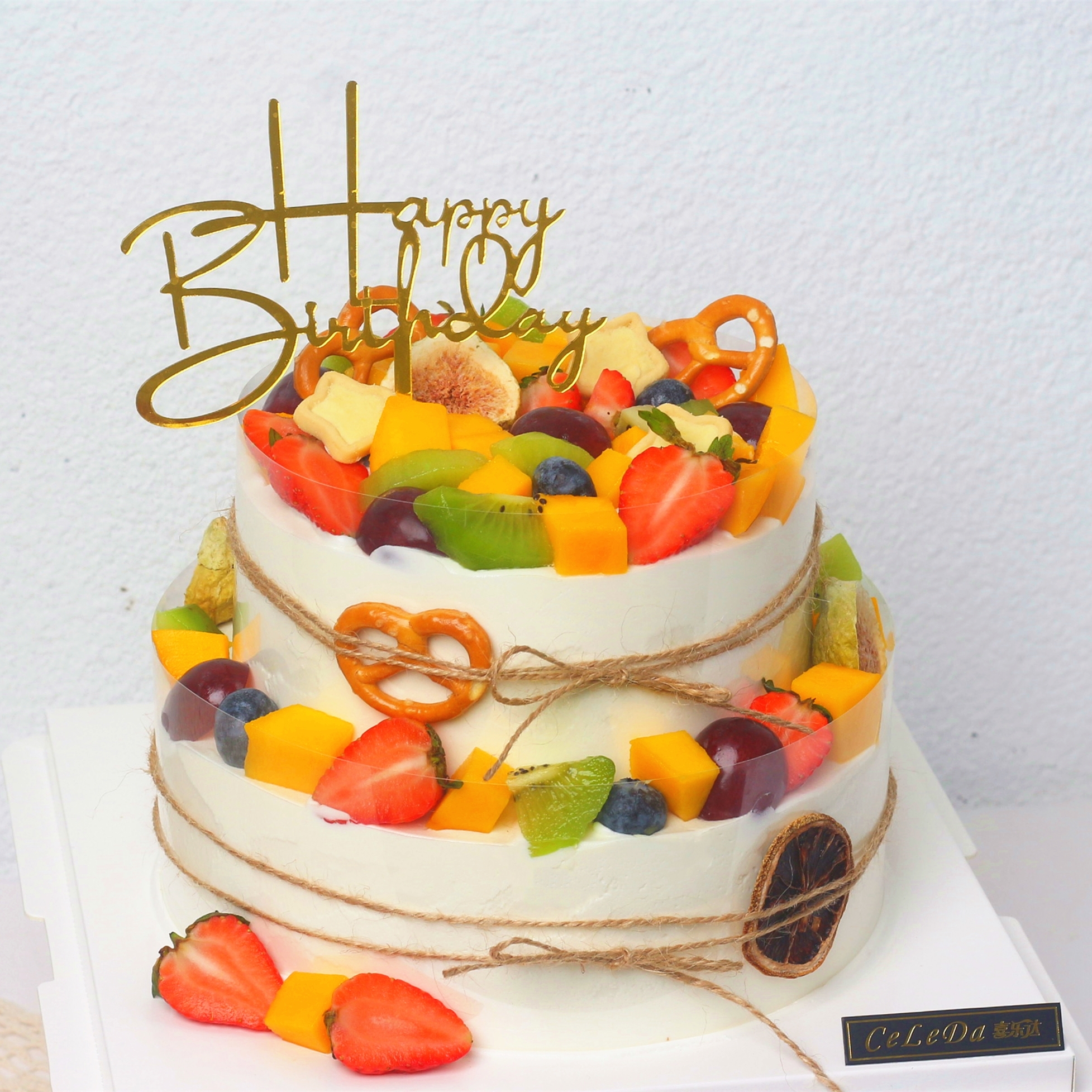 【优品系列】---【实拍图】--【达达果园】新鲜水果/水果干等表层装饰蛋糕