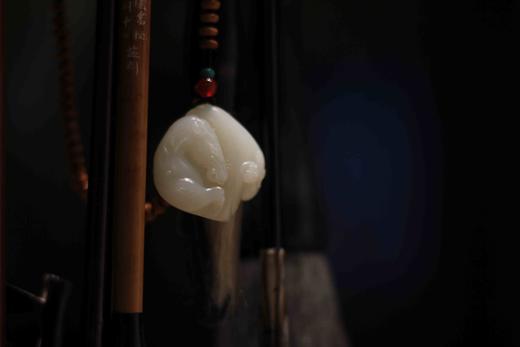 【御珠宫坊】羊脂白玉子料马上封侯挂件 商品图4