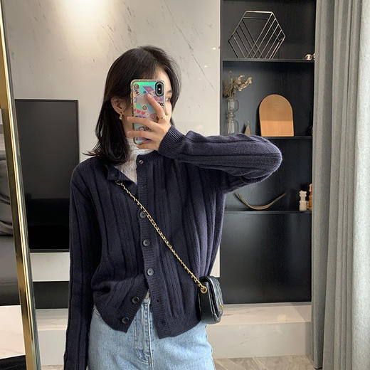 8015立体坑条开衫绞花工艺纯色针织开衫 【包邮+三天无理由退换】 商品图8