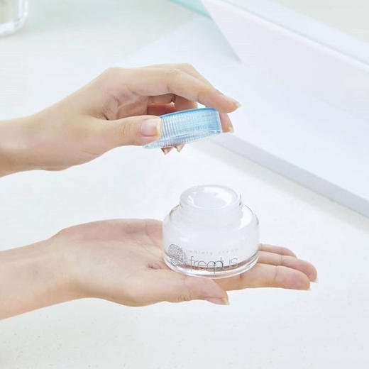 日本 Freeplus芙丽芳丝 保湿修护面霜 40g 商品图6