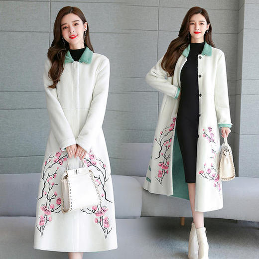 WZNH-ZMFS91053复古绣花时尚羊糕毛皮毛一体外套大衣 商品图1