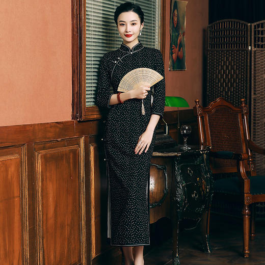 HQ-JYJ复古气质长款大码妈妈装宴会改良旗袍连衣裙 商品图1